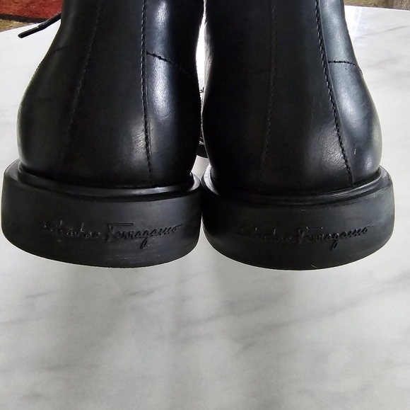 SALVATORE FERRAGAMO Ankle Boots 9D Mens Chukka Black Leather Laceup Luxury - Picture 10 of 16